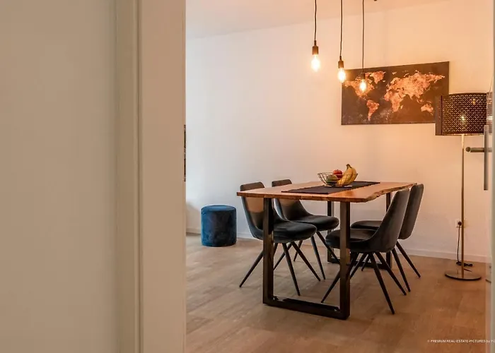 Flair: Stylisches Apartment - Netflix - Basf - Uni Mannheim