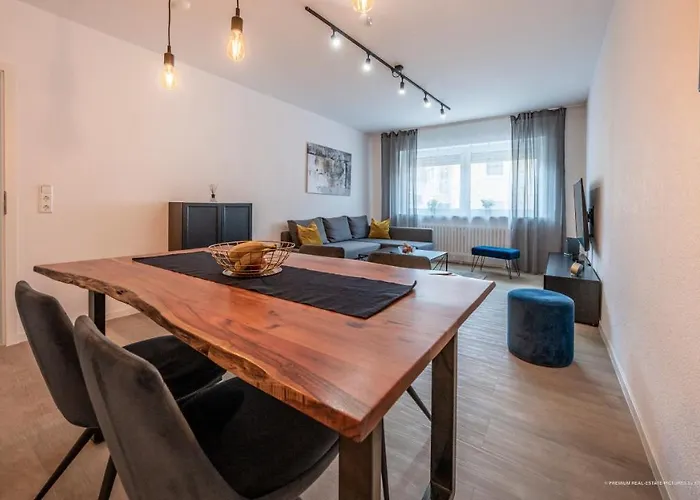Flair: Stylisches Apartment - Netflix - Basf - Uni Mannheim