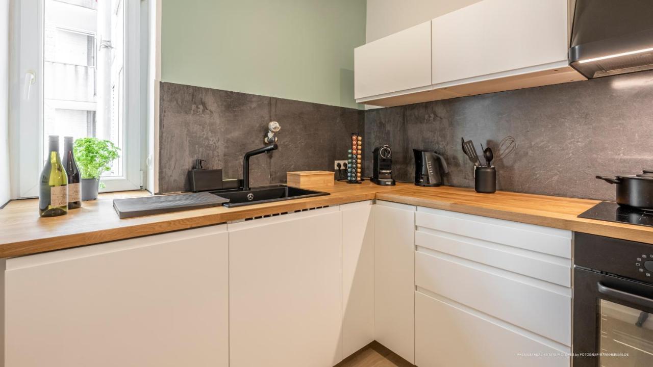 Flair: Stylisches - Netflix - Basf - Uni Mannheim * Ludwigshafen am Rhein